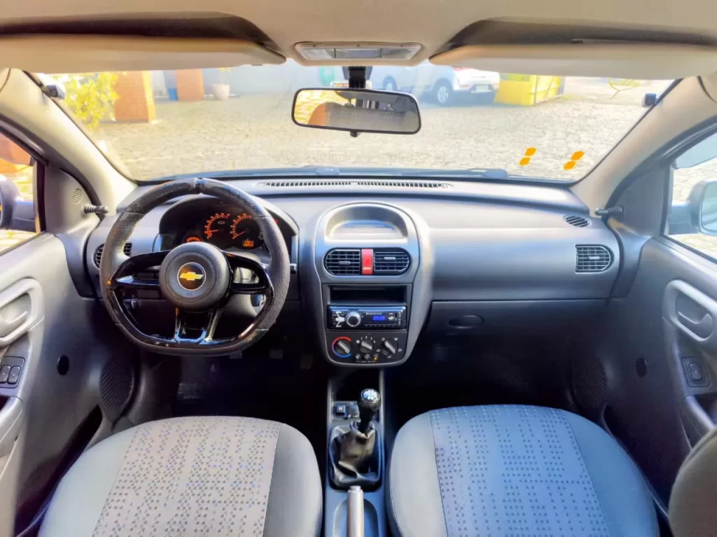 CORSA 2011 5