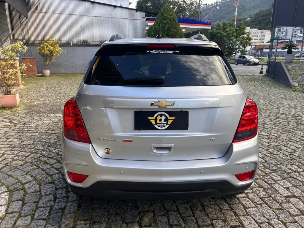 TRACKER LT 2018 1