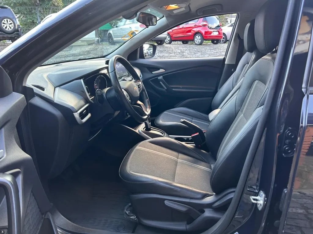 TRACKER LTZ 2021 3